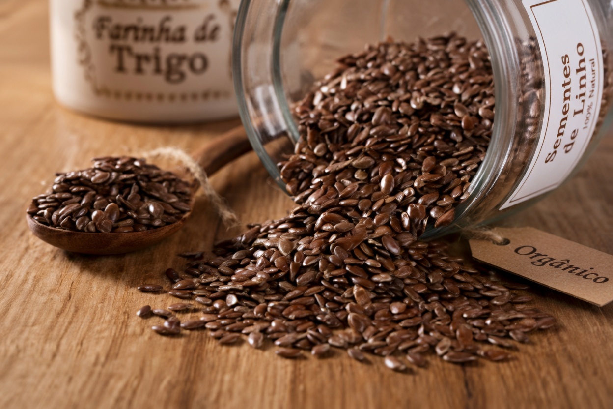 Descubra Este Fácil Hábito Diário de Uma Colher de Sopa com Linhaça e Mel para Apoiar a Saúde dos Rins