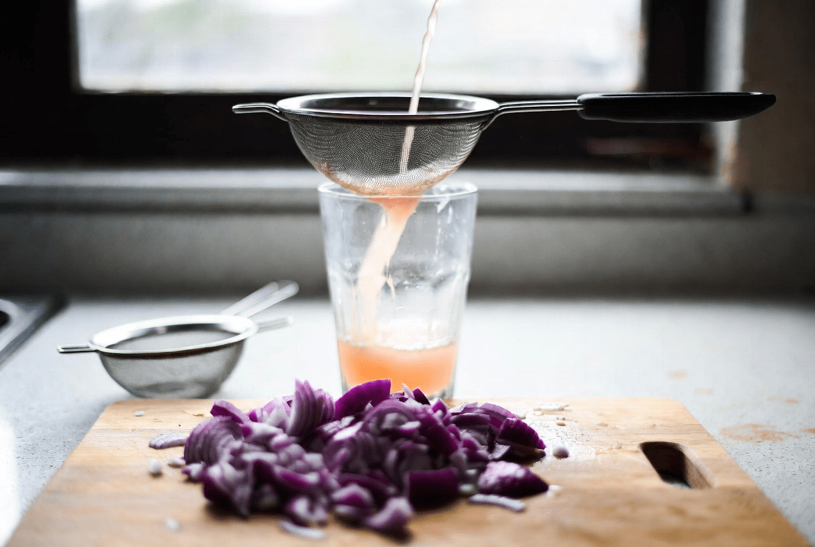 Cebola roxa e açúcar no sangue: explorando um simples ingrediente da cozinha para o bem-estar diário