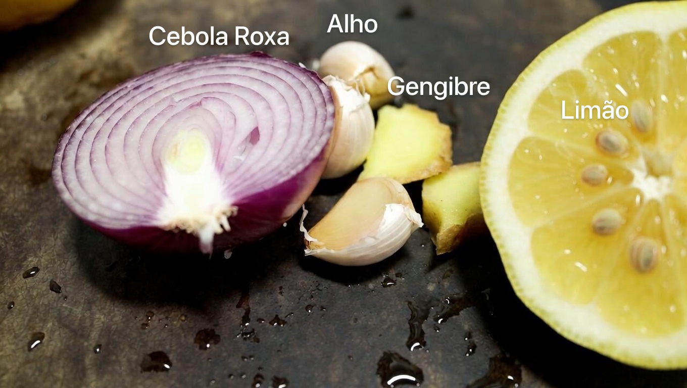 Descubra o Poder Cotidiano da Cebola Roxa, do Alho, do Gengibre e do Suco de Limão na Sua Rotina na Cozinha