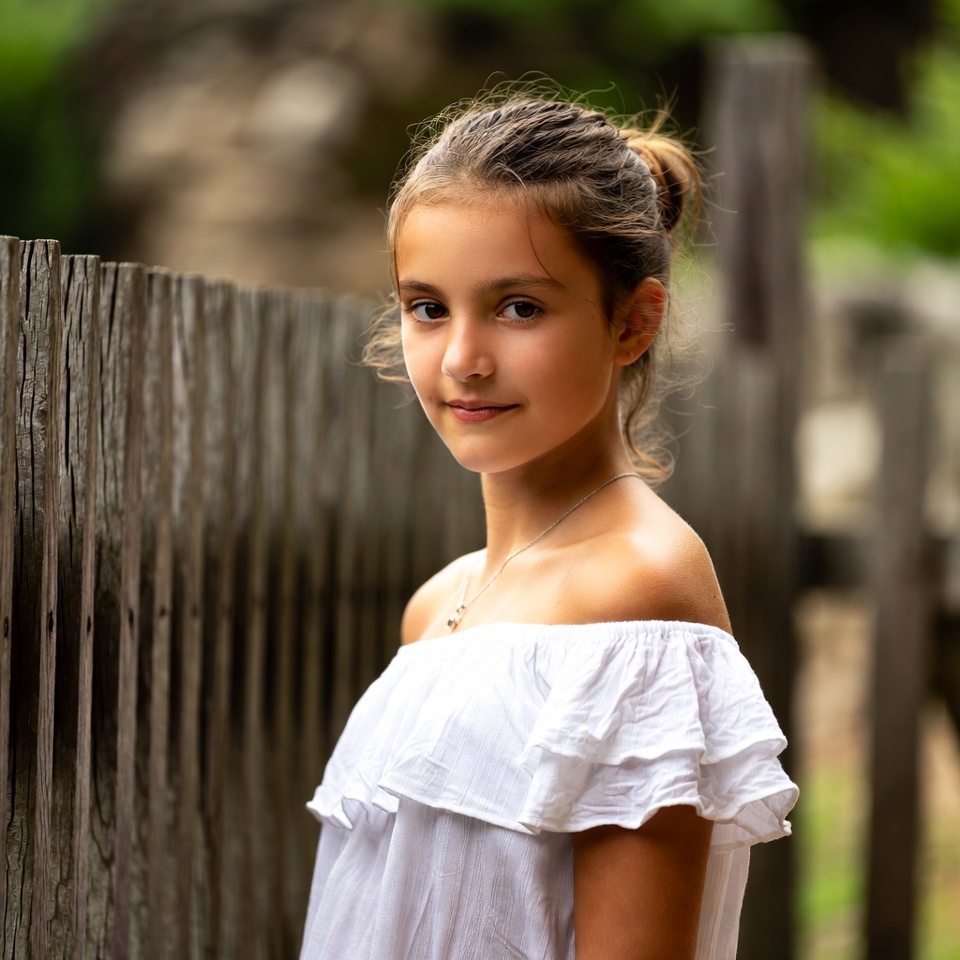 Tomate e amido de milho vão fazer de você uma garota de 16 anos, não importa a sua idade